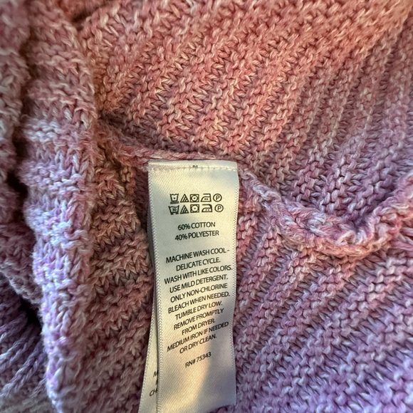 SALE! Pink Women's XL Long Sleeve Sweater - Picture 13 of 14